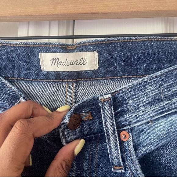 Madewell The Momjean in Downey Wash - Picture 6 of 9